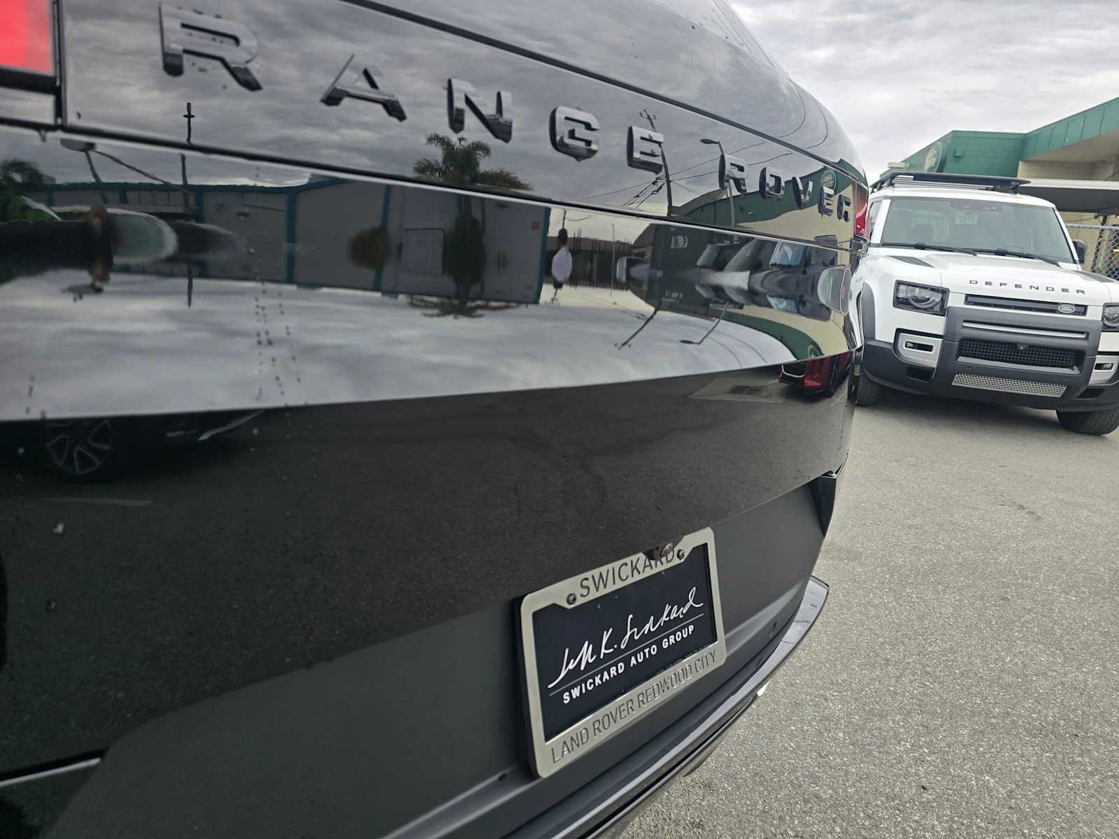 New 2027 Land Rover Range Rover Sport SE AWD/4WD image 14