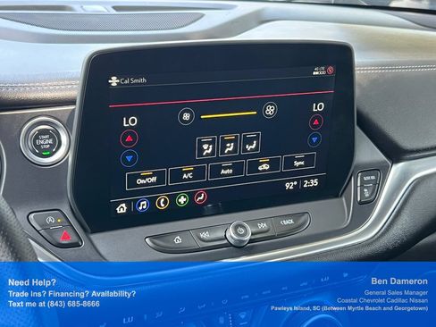 Used 2025 Chevrolet Blazer LT FWD image 34
