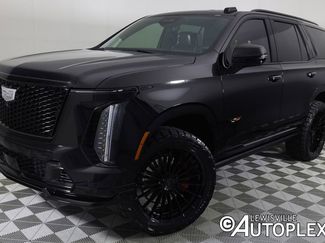 Used 2026 Cadillac Escalade V w/ LPO, ONYX Package AWD/4WD video 1