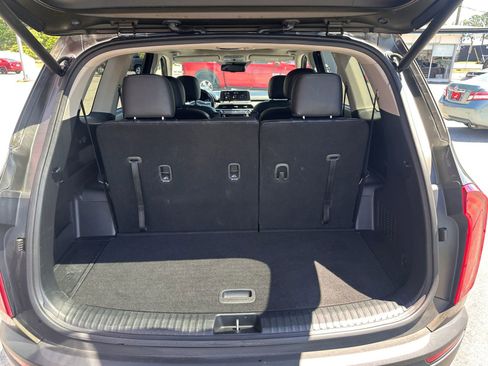 Used 2021 Kia Telluride EX w/ EX Premium Package AWD/4WD image 14