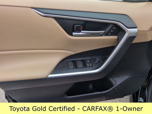 Certified 2023 Toyota RAV4 XLE Premium image 12