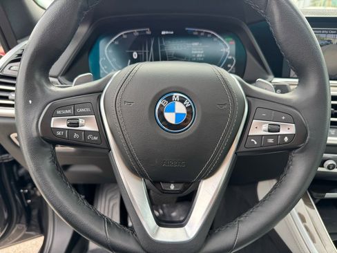 Used 2023 BMW X5 xDrive45e w/ Climate Comfort Package image 27