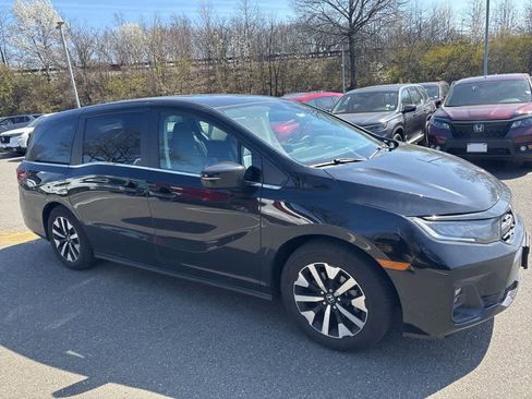 Used 2025 Honda Odyssey EX-L image 14