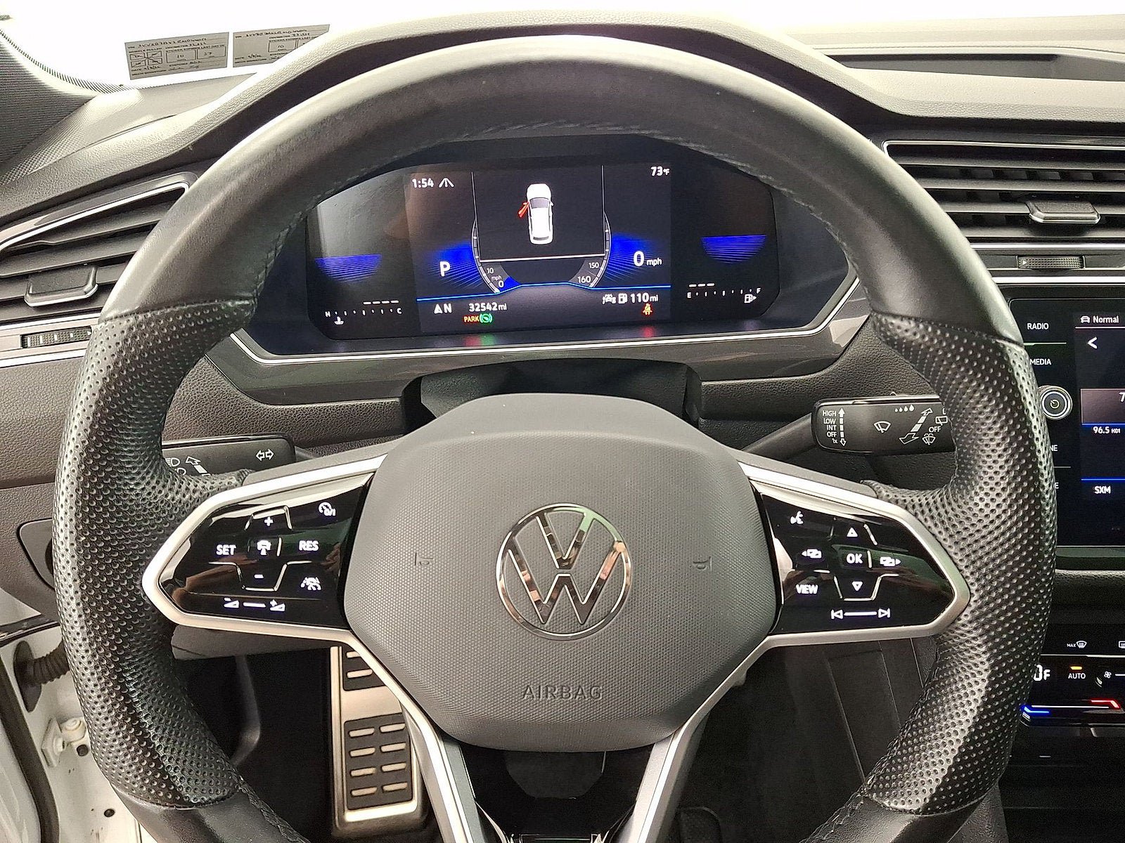 Used 2024 Volkswagen Tiguan SE R-Line AWD/4WD image 8
