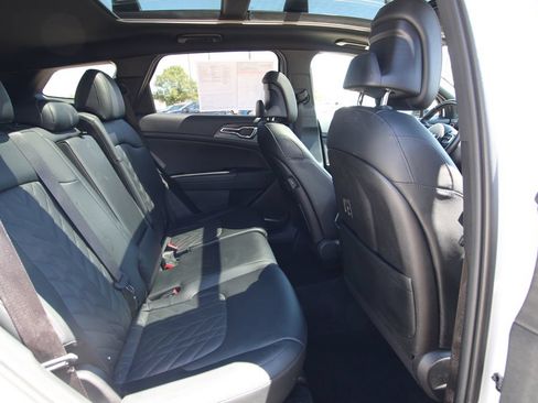 Used 2024 Kia Sportage X-Pro Prestige AWD/4WD image 9