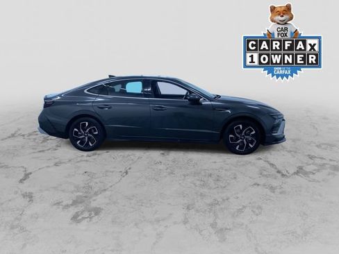 Used 2025 Hyundai Sonata SEL FWD image 2