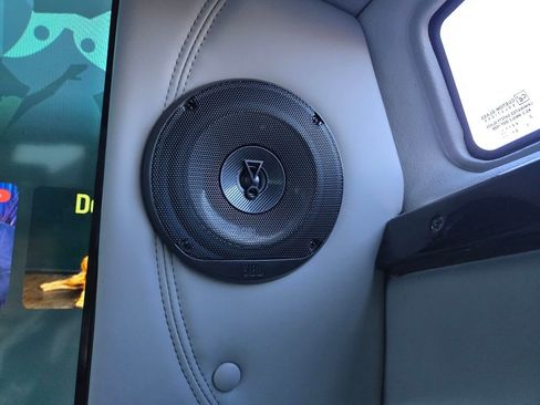 New 2025 GMC Savana 2500 Extended w/ Driver Convenience Package image 20