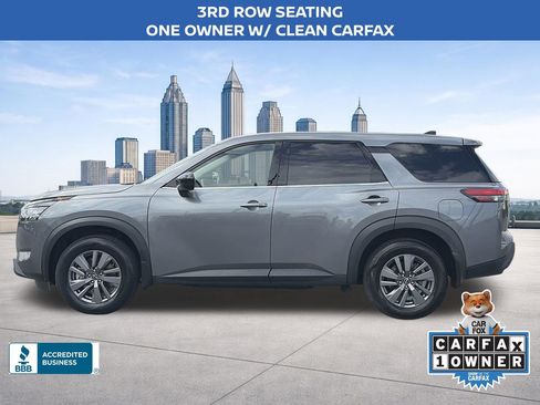 Certified 2025 Nissan Pathfinder S image 2