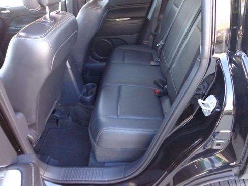 Used 2016 Jeep Compass High Altitude image 15