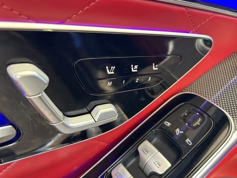 Used 2022 Mercedes-Benz S 580 4MATIC Sedan w/ AMG Line Package image 48