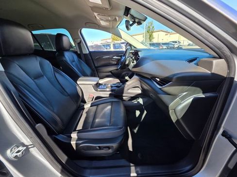 Used 2023 Buick Envision Essence image 10