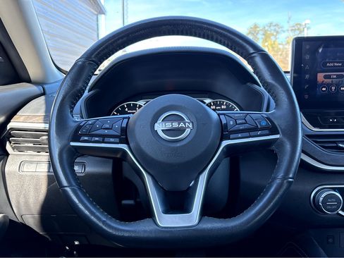 Certified 2023 Nissan Altima 2.5 SL image 15