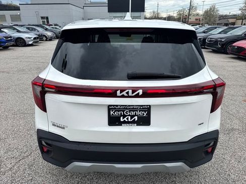 Certified 2024 Kia Seltos LX AWD/4WD image 6
