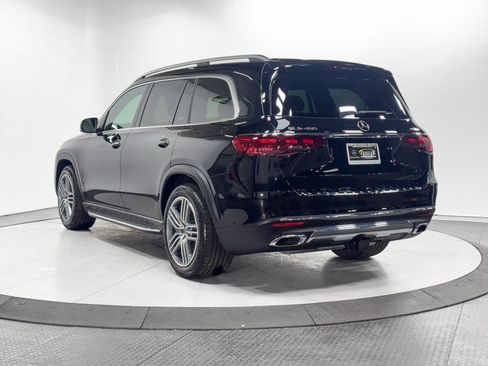 Certified 2025 Mercedes-Benz GLS 450 4MATIC image 29