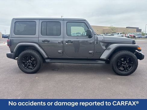 Used 2021 Jeep Wrangler Unlimited Sahara image 3