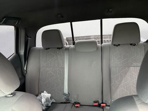 Used 2019 Toyota Tacoma TRD Sport AWD/4WD image 13