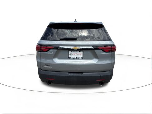 Used 2023 Chevrolet Traverse LS w/ Safety Package FWD image 4