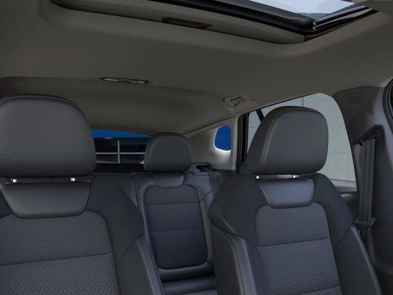 New 2026 Chevrolet Trax LT w/ Sunroof Package FWD image 48