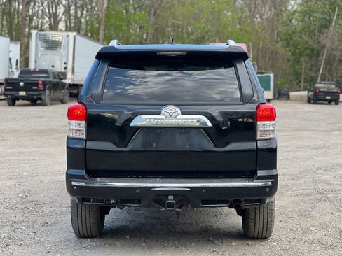 Used 2011 Toyota 4Runner SR5 w/ Convenience Pkg AWD/4WD image 5