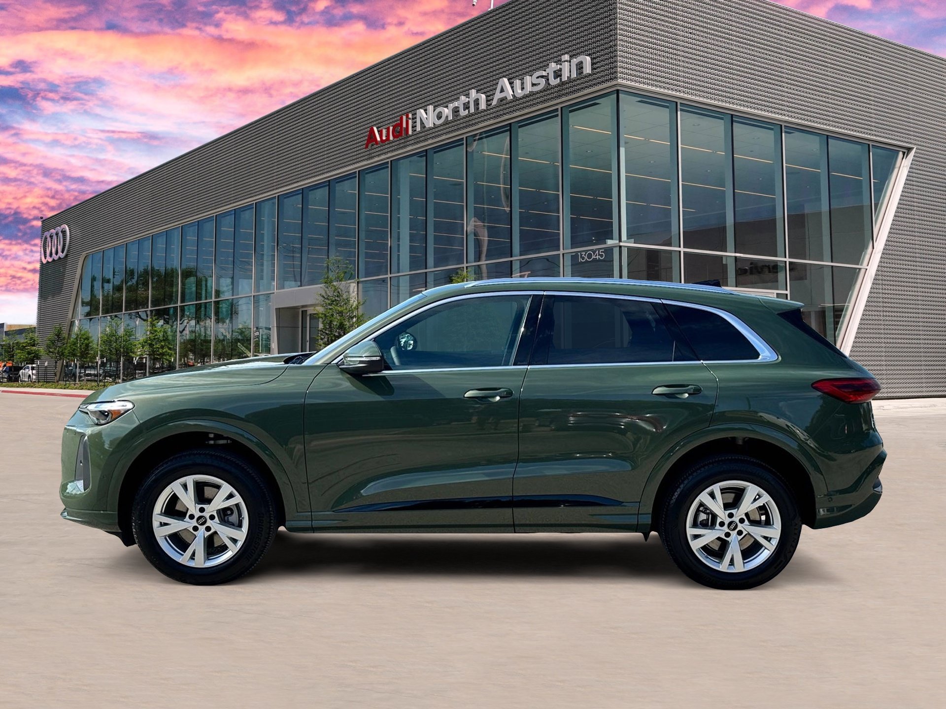 New 2026 Audi Q5 Premium AWD/4WD image 3