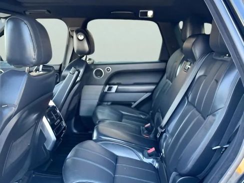 Used 2016 Land Rover Range Rover Sport HSE AWD/4WD image 19