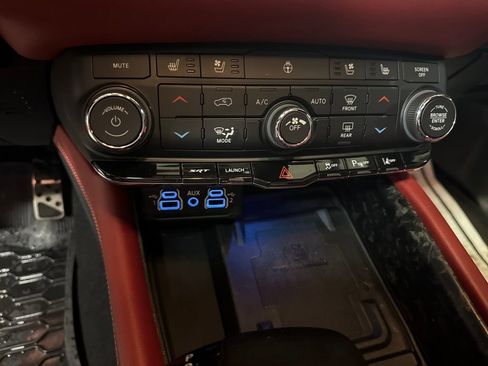 Used 2023 Dodge Durango SRT image 77