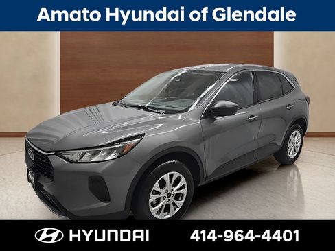 Used 2024 Ford Escape Active AWD/4WD image 1