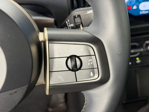 Used 2025 MINI Cooper S FWD image 25