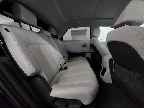 New 2026 Hyundai Ioniq 5 Limited image 19