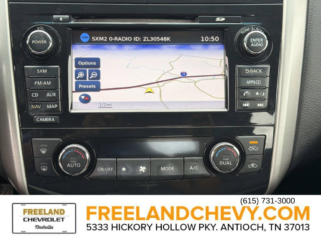 Used 2014 Nissan Altima 2.5 SL w/ Technology Package FWD image 29