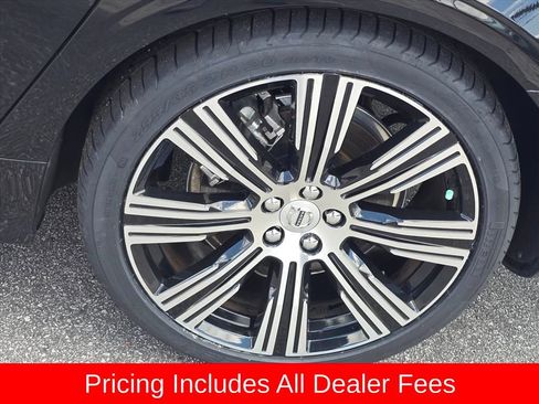 Used 2023 Volvo S90 B6 Ultimate w/ Lounge Package AWD/4WD image 12
