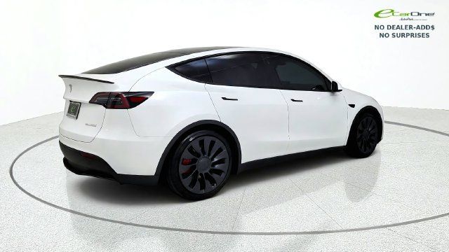 Used 2025 Tesla Model Y Performance AWD/4WD image 9