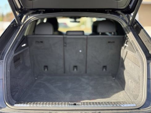 Used 2019 Audi Q8 Premium w/ Convenience Package image 50