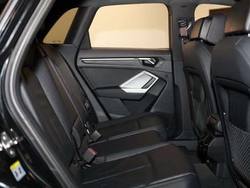 Used 2023 Audi Q3 2.0T Premium image 15