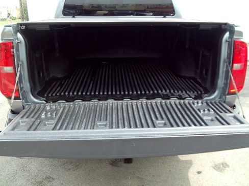 Used 2019 Chevrolet Colorado LT RWD image 10