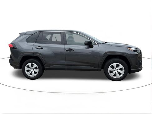 Used 2024 Toyota RAV4 LE FWD image 2