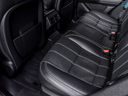 Used 2021 Land Rover Range Rover Velar R-Dynamic S image 20