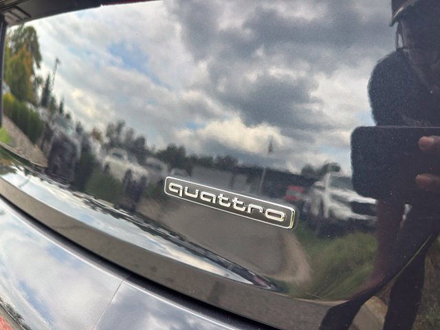Used 2020 Audi Q5 2.0T Premium Plus AWD/4WD image 11
