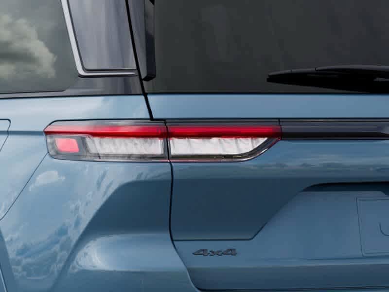 New 2027 Jeep Grand Cherokee Summit AWD/4WD image 9