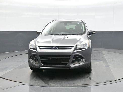 Used 2014 Ford Escape Titanium image 2
