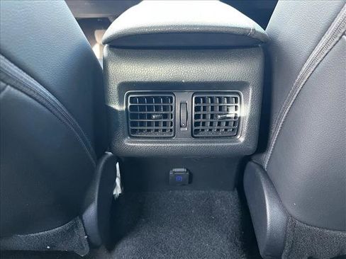 Used 2023 Toyota Camry XSE image 17