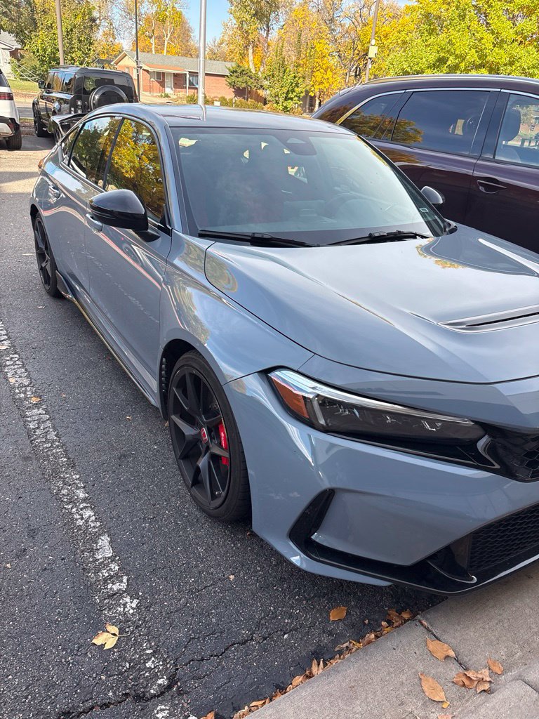 Used 2023 Honda Civic Type R image 2