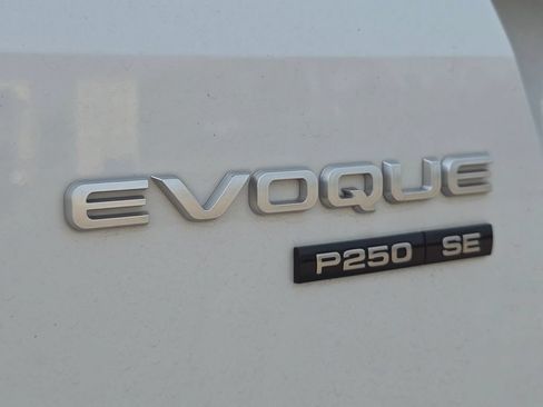Used 2020 Land Rover Range Rover Evoque SE AWD/4WD image 11
