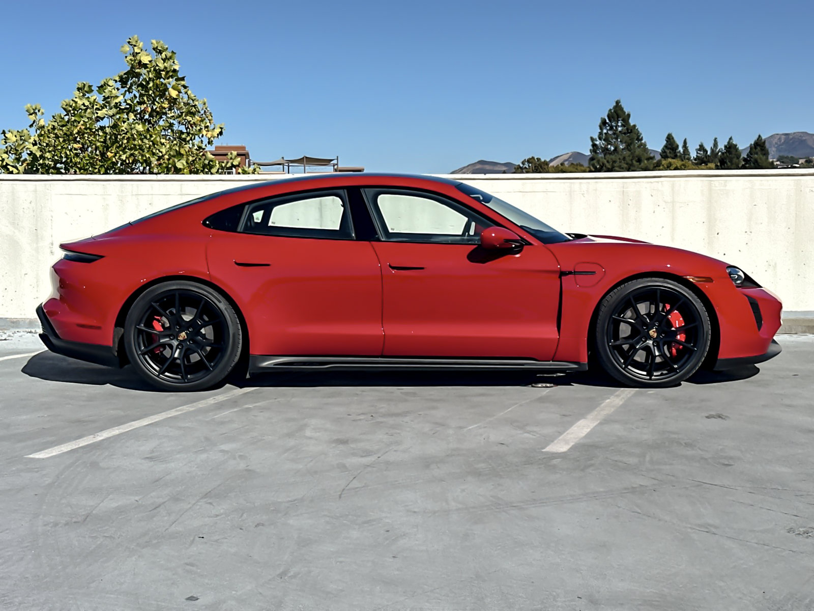 Certified 2023 Porsche Taycan GTS AWD/4WD image 10