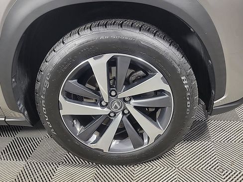 Used 2019 Lexus NX 300h AWD image 3