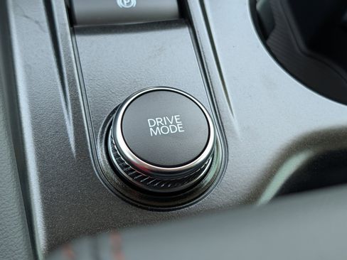 New 2026 Ford Explorer Active w/ Active Comfort Package image 34