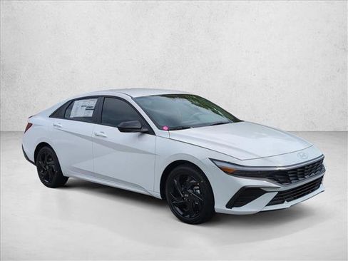 New 2026 Hyundai Elantra Sport FWD image 7