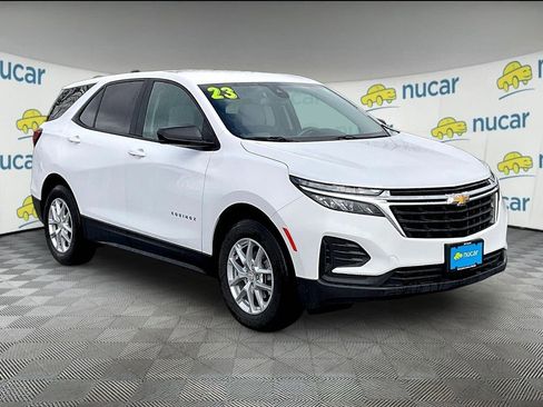 Used 2023 Chevrolet Equinox LS AWD/4WD image 1