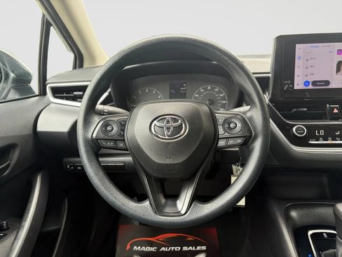 Used 2024 Toyota Corolla LE FWD image 26