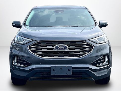 Used 2022 Ford Edge Titanium AWD/4WD image 3